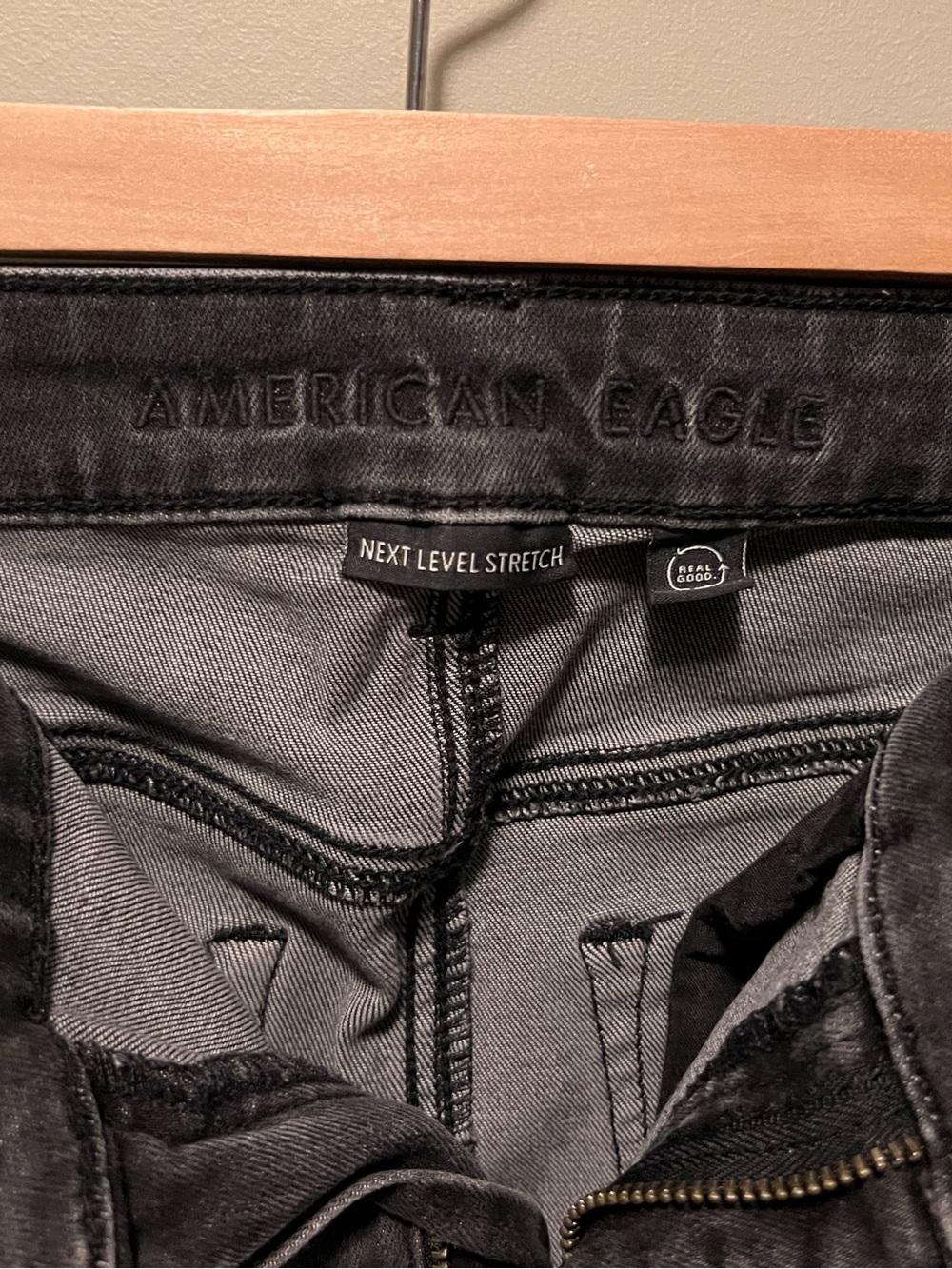 American Eagle Outfitters Black Boot-kick Cropped Jeans - Picture 2 of 6
